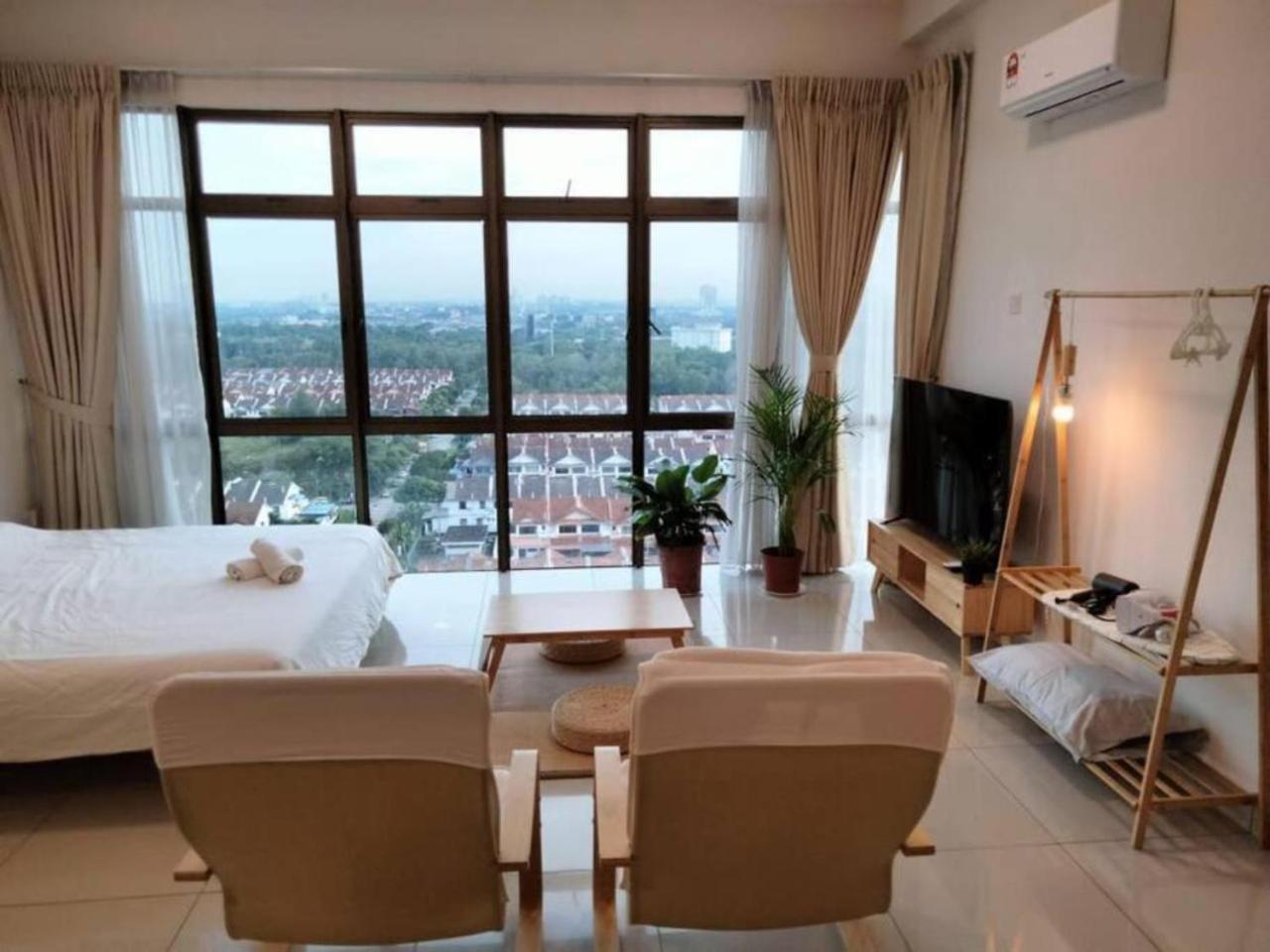 02 Palazio Japanese Style Mount Austin Wifi & Netflix * Johor Bahru