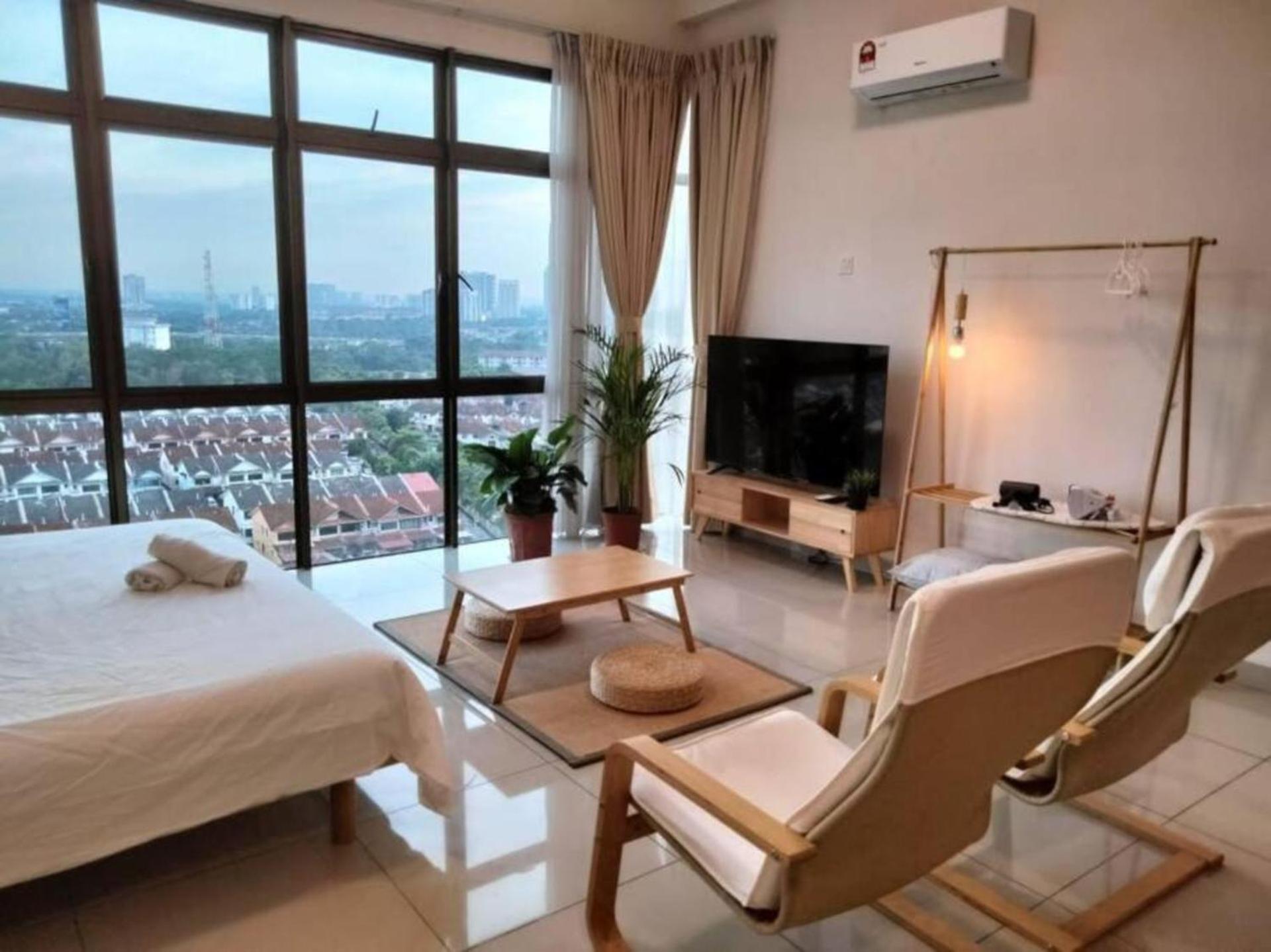 02 Palazio Japanese Style Mount Austin Wifi & Netflix Johor Bahru